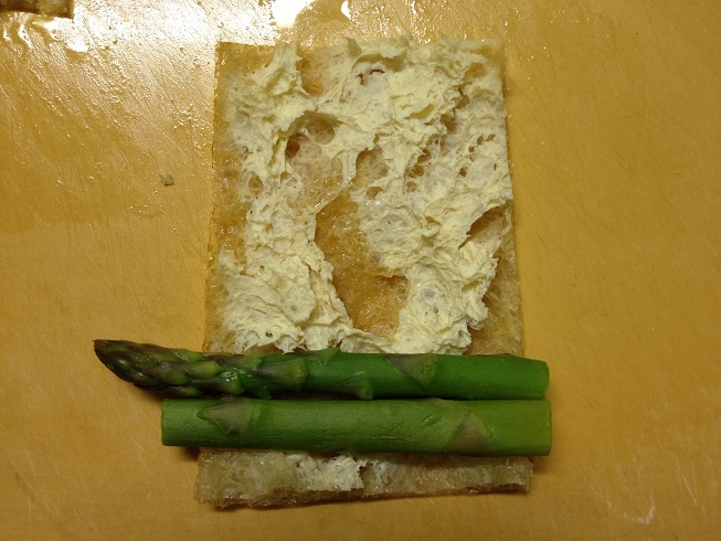 油揚げのアスパラ巻き煮 信州まつもと豆腐 田内屋 油揚げのアスパラ巻き煮 信州まつもと豆腐 田内屋